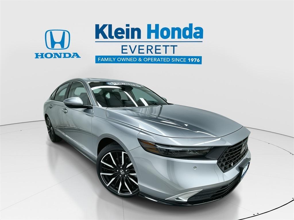 new 2025 Honda Accord Hybrid car, priced at $37,619