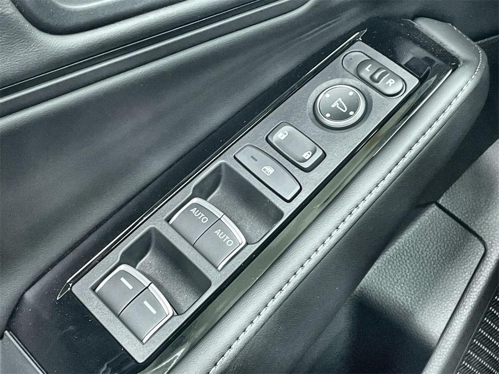 new 2025 Honda Accord Hybrid car, priced at $37,450