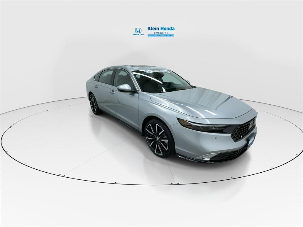 new 2025 Honda Accord Hybrid car, priced at $37,450