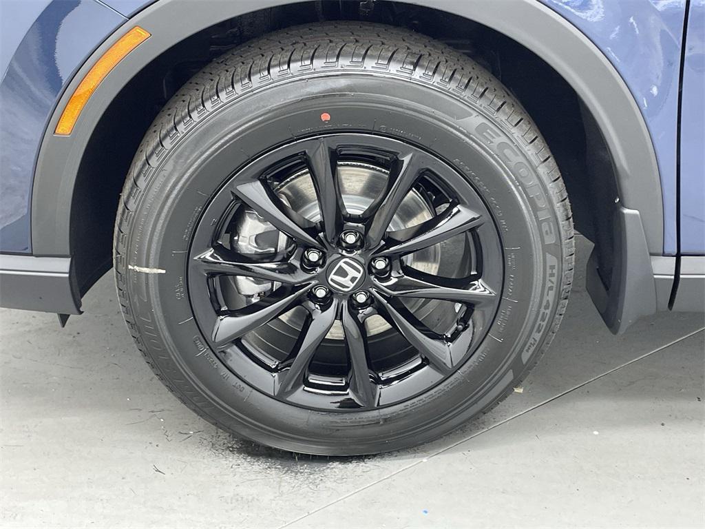 new 2026 Honda CR-V Hybrid car, priced at $37,988