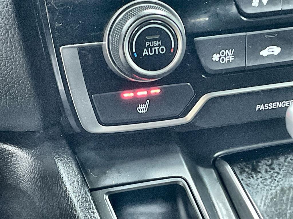 used 2021 Honda CR-V car, priced at $24,699