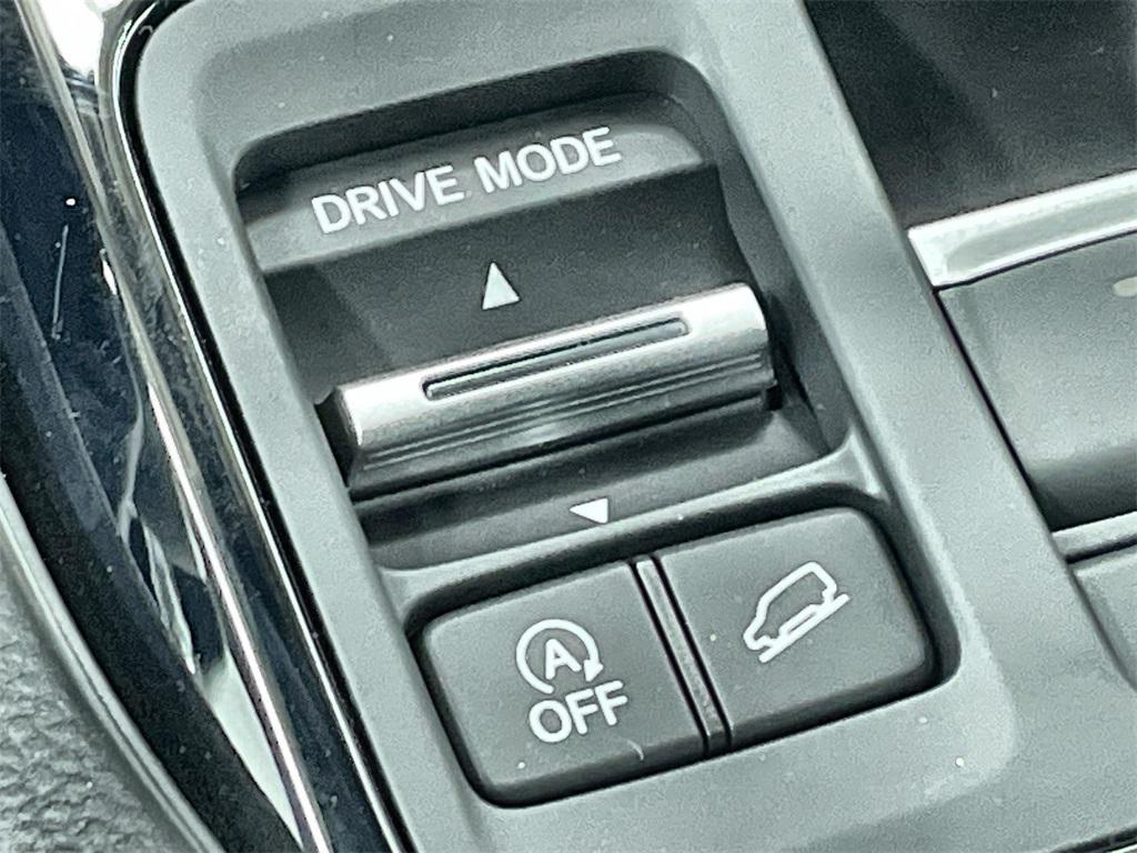 new 2025 Honda Pilot car, priced at $51,375