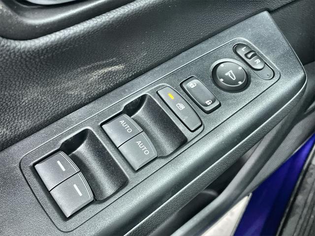 new 2025 Honda CR-V Hybrid car, priced at $38,000