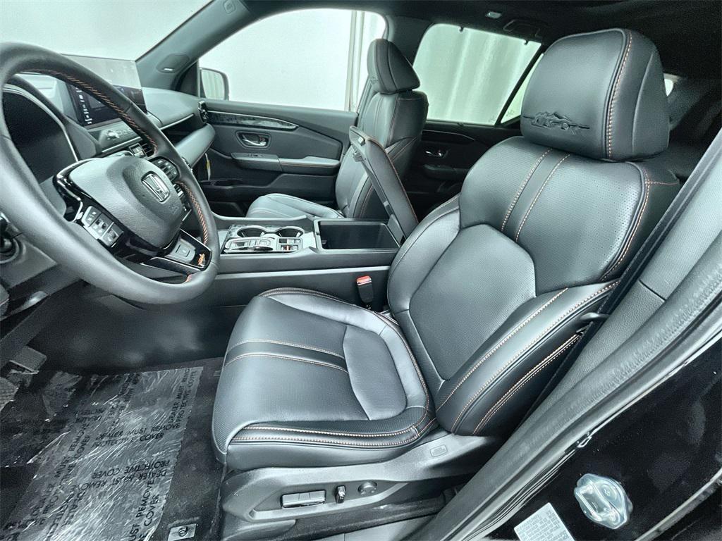 new 2026 Honda Passport car, priced at $55,320