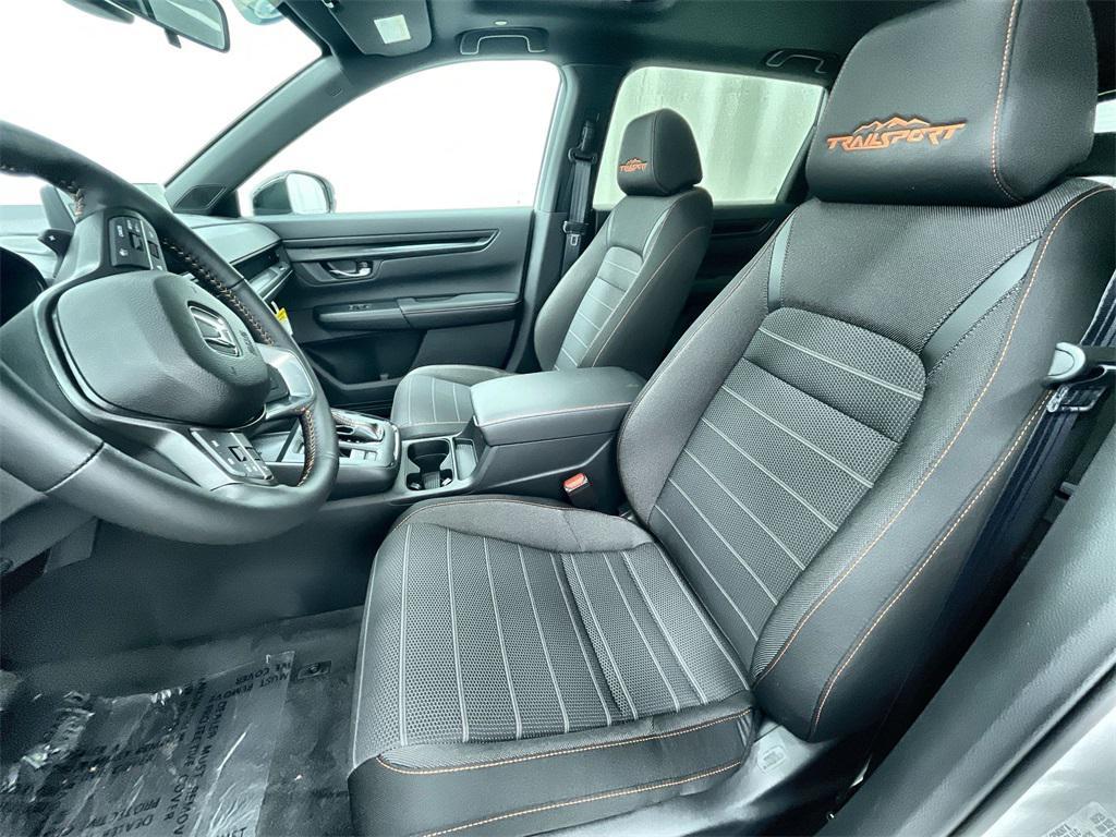 new 2026 Honda CR-V Hybrid car, priced at $40,650