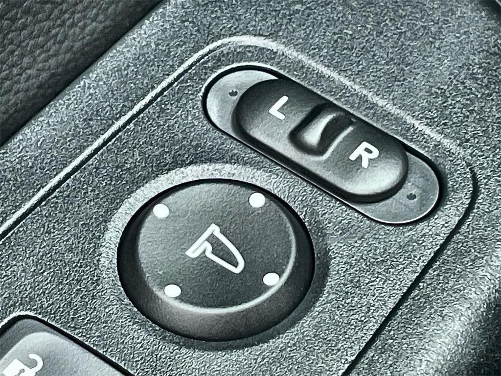 new 2026 Honda CR-V Hybrid car, priced at $41,675
