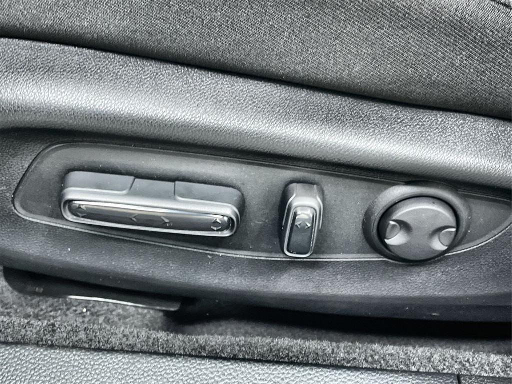 new 2025 Honda Accord Hybrid car, priced at $31,998