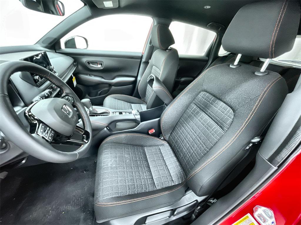 new 2025 Honda HR-V car, priced at $28,388