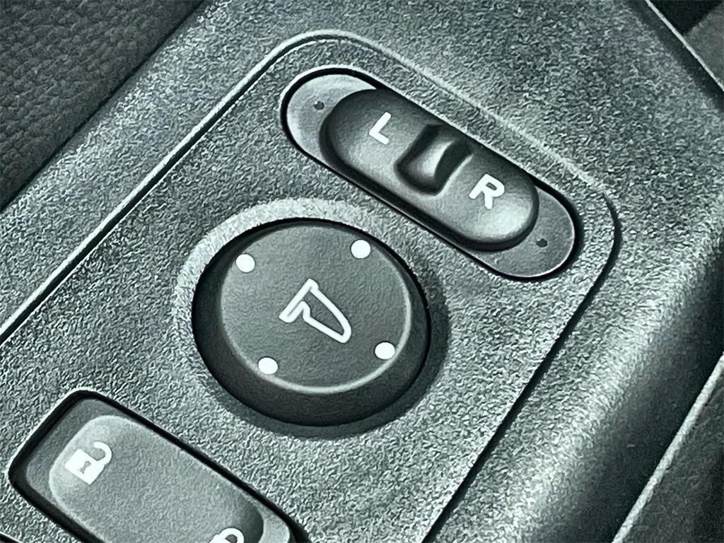 new 2026 Honda CR-V Hybrid car, priced at $40,195