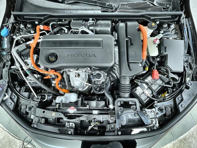 new 2025 Honda Civic Hybrid car, priced at $33,100