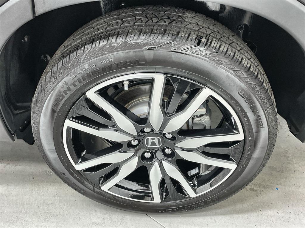 used 2022 Honda Pilot car, priced at $39,999