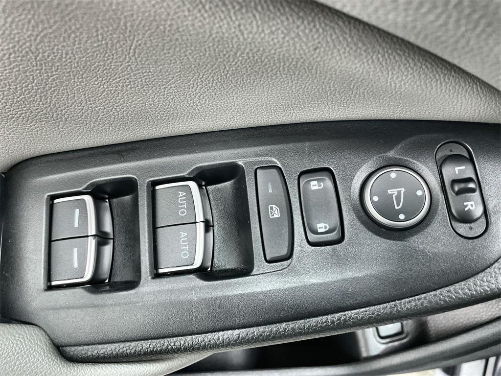 used 2019 Honda Accord Hybrid car, priced at $26,399