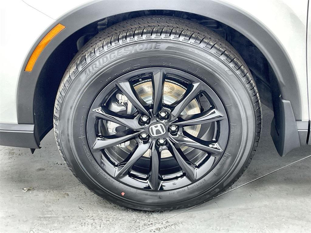 new 2026 Honda CR-V Hybrid car, priced at $35,998