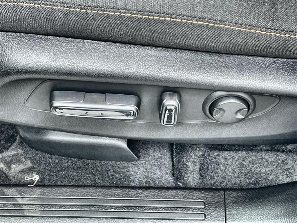 new 2026 Honda CR-V Hybrid car, priced at $35,998