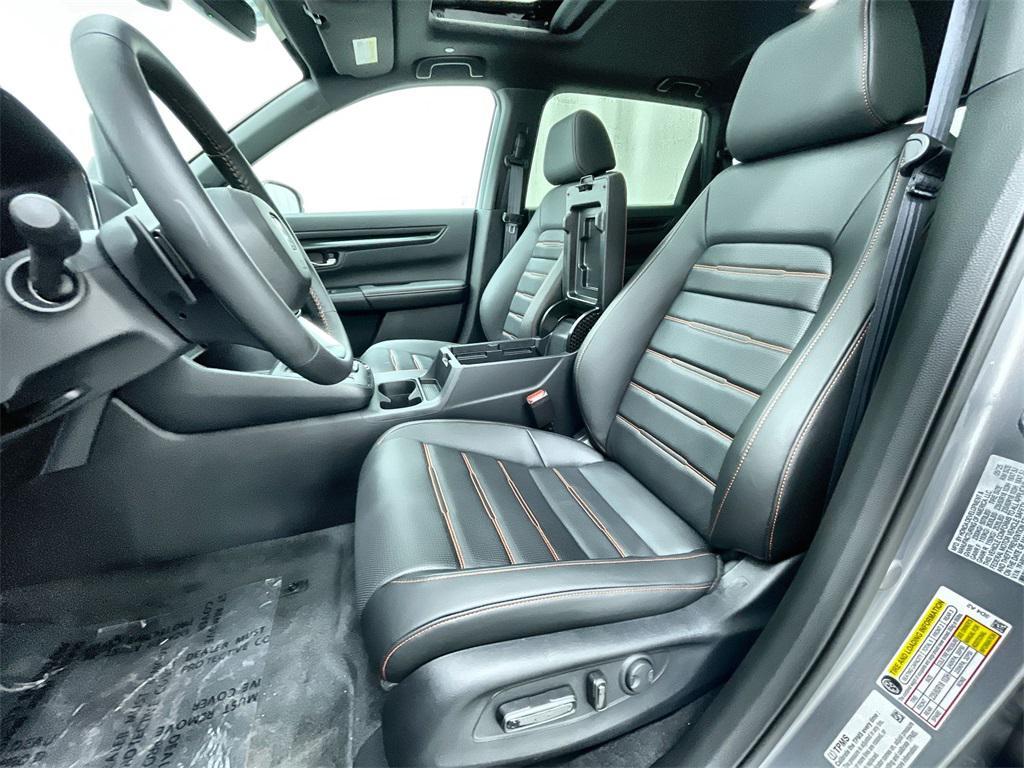 new 2026 Honda CR-V Hybrid car, priced at $41,620