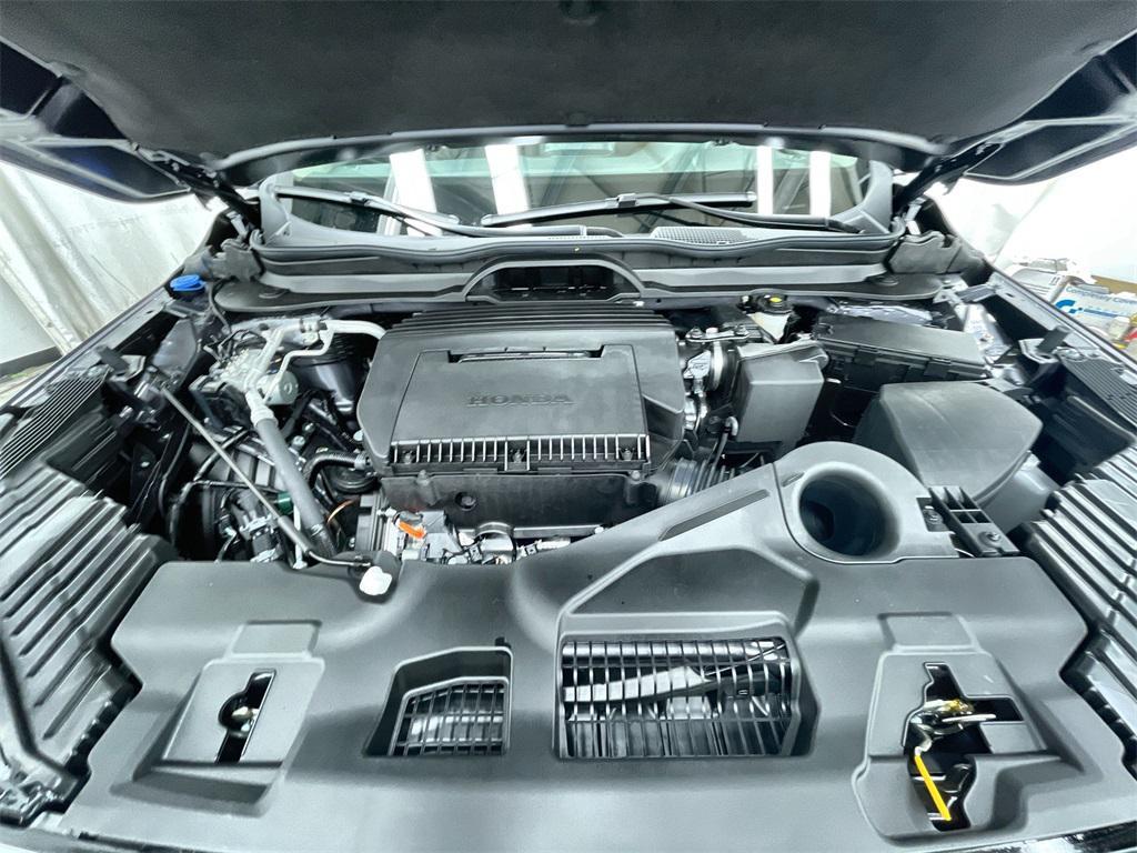 new 2025 Honda Pilot car, priced at $54,575