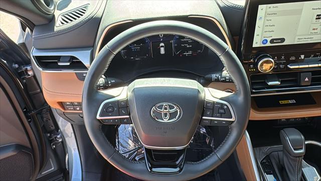 used 2023 Toyota Highlander car, priced at $46,587