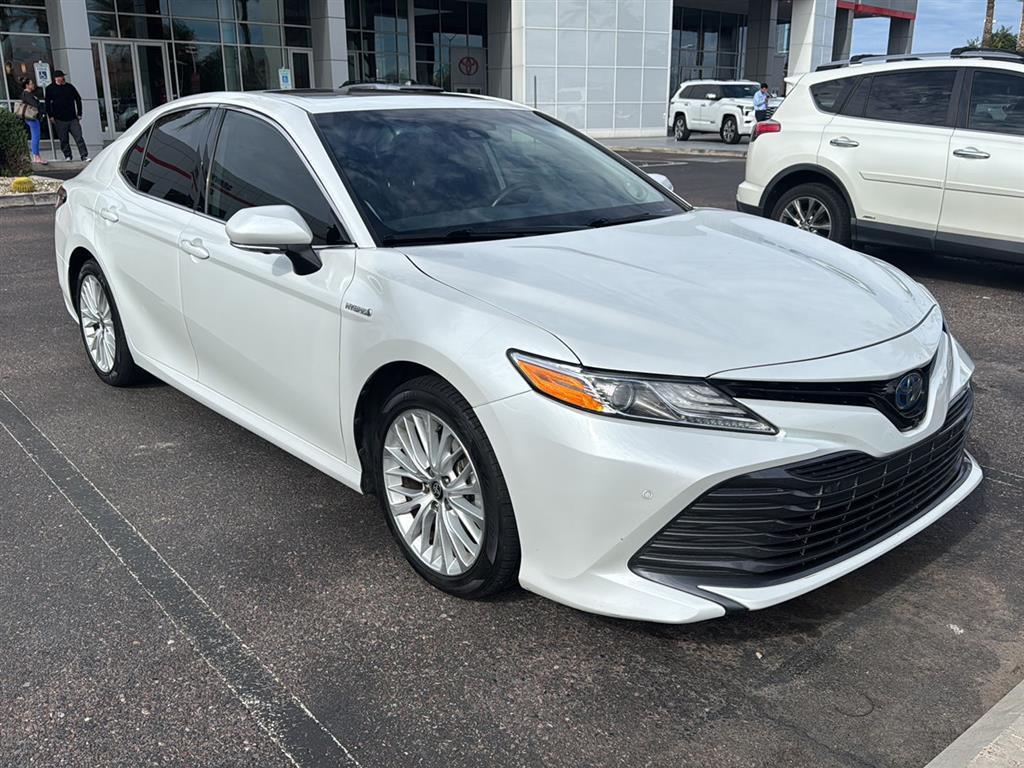 used 2020 Toyota Camry Hybrid car, priced at $22,987