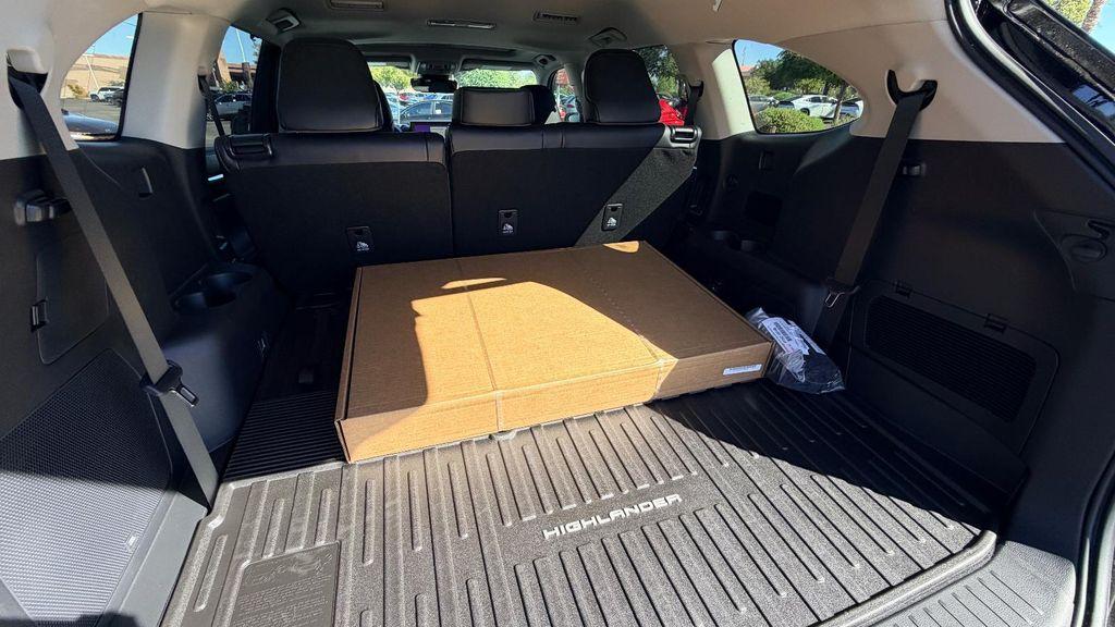 new 2026 Toyota Highlander car, priced at $53,883