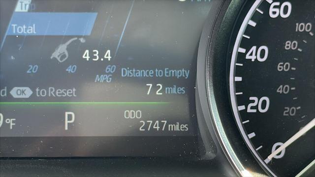 used 2024 Toyota Camry Hybrid car, priced at $37,885