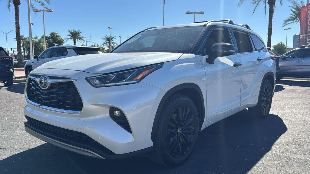 used 2022 Toyota Highlander car, priced at $42,963
