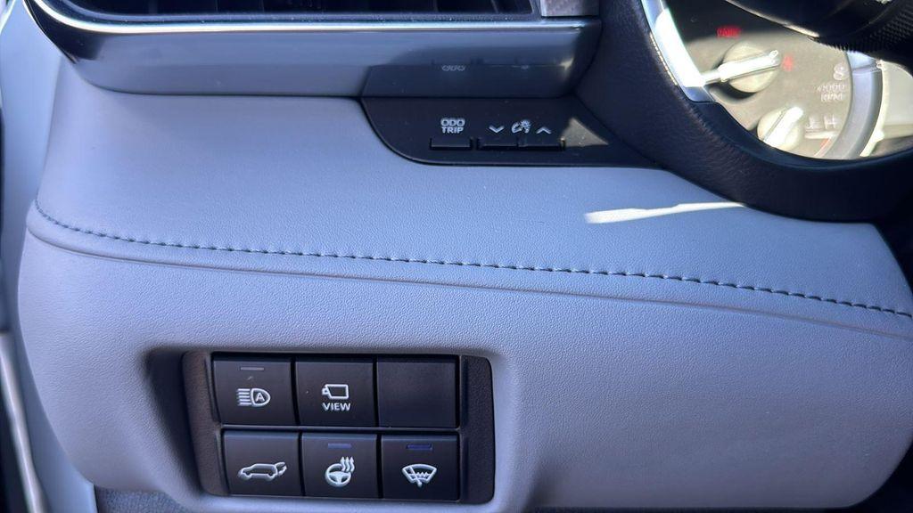 used 2022 Toyota Highlander car, priced at $42,963