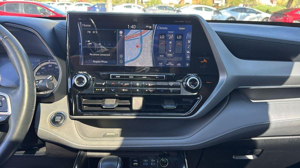 used 2022 Toyota Highlander car, priced at $42,963