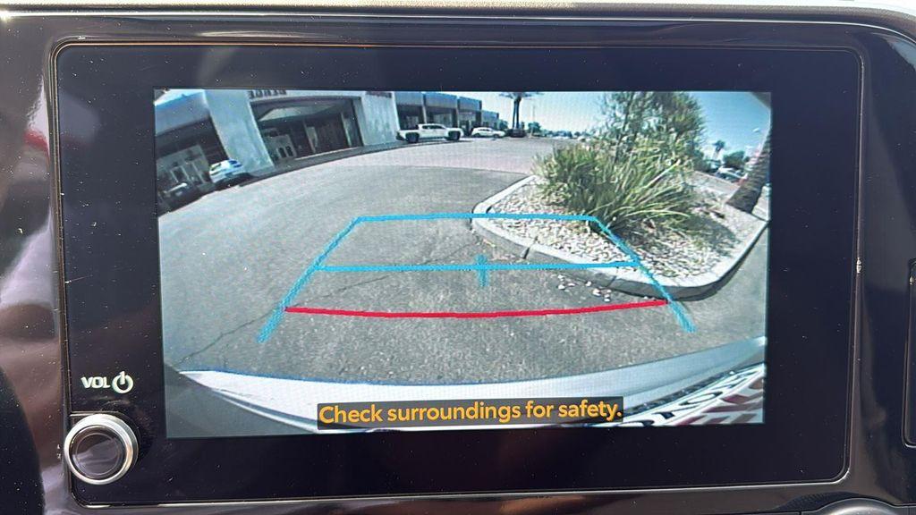 used 2024 Toyota Highlander car, priced at $44,321