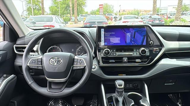 used 2024 Toyota Highlander car, priced at $48,999