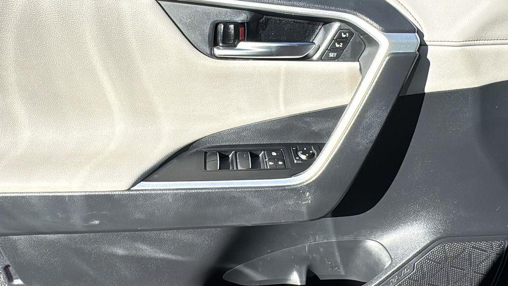 used 2019 Toyota RAV4 car, priced at $27,510