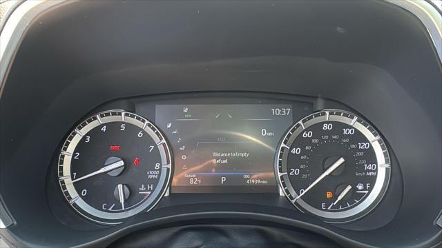 used 2022 Toyota Highlander car, priced at $39,327