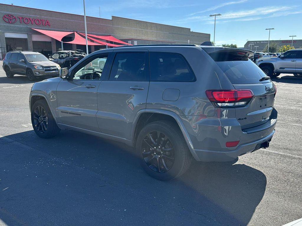 used 2020 Jeep Grand Cherokee car, priced at $20,998
