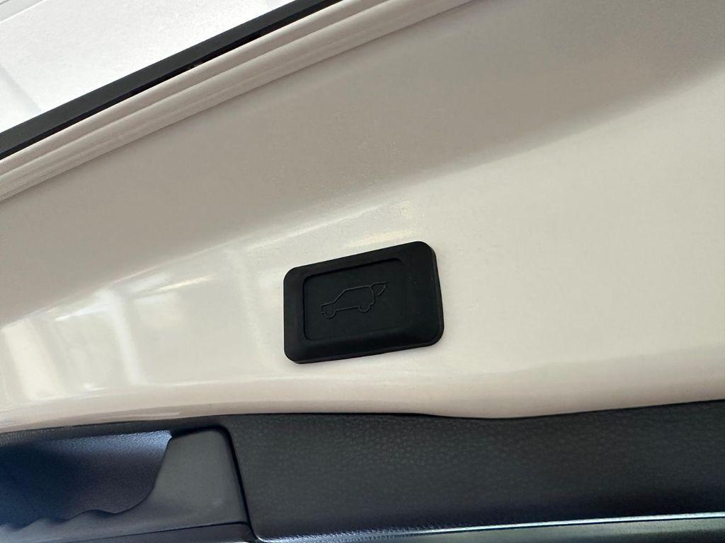 new 2025 Toyota RAV4 car, priced at $39,993