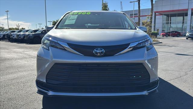 used 2024 Toyota Sienna car