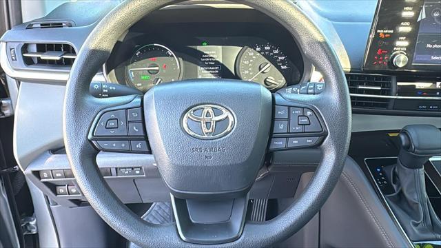 used 2024 Toyota Sienna car