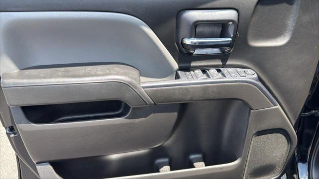 used 2018 Chevrolet Silverado 1500 car, priced at $25,989