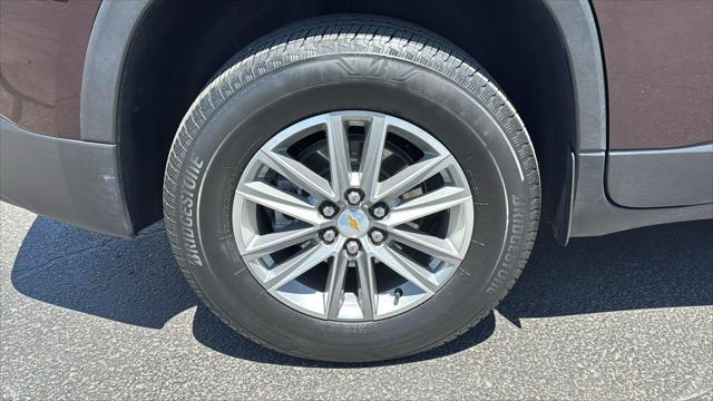 used 2023 Chevrolet Traverse car, priced at $31,889