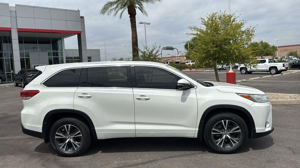 used 2018 Toyota Highlander car, priced at $17,211