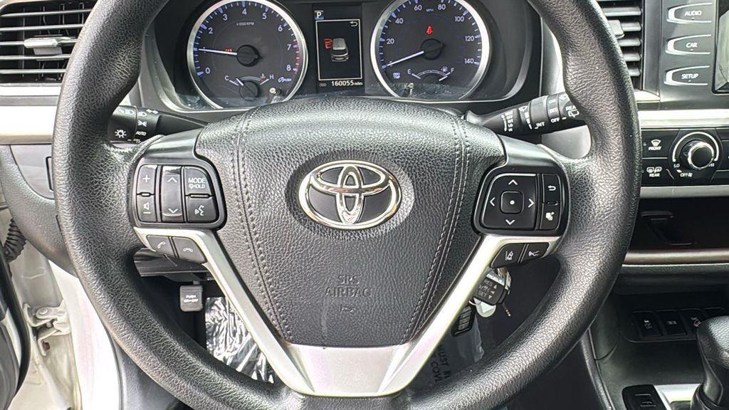used 2018 Toyota Highlander car, priced at $17,211