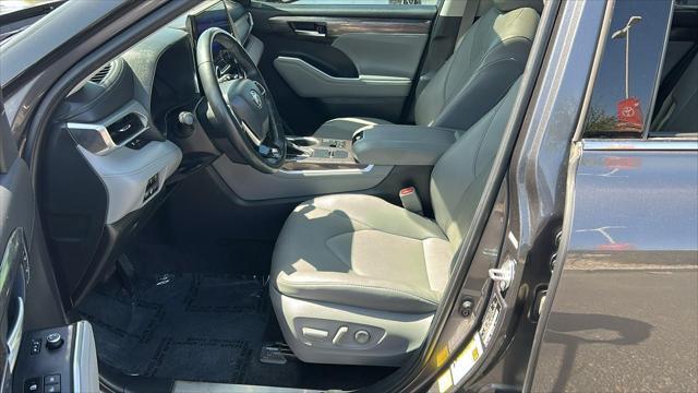 used 2023 Toyota Highlander car, priced at $48,771