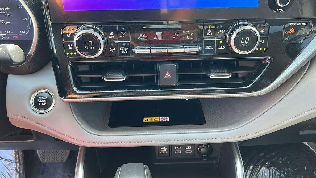 used 2023 Toyota Highlander car, priced at $44,258