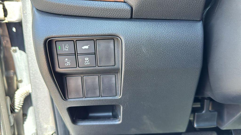 used 2021 Honda CR-V Hybrid car, priced at $24,888