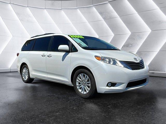 used 2017 Toyota Sienna car, priced at $29,687
