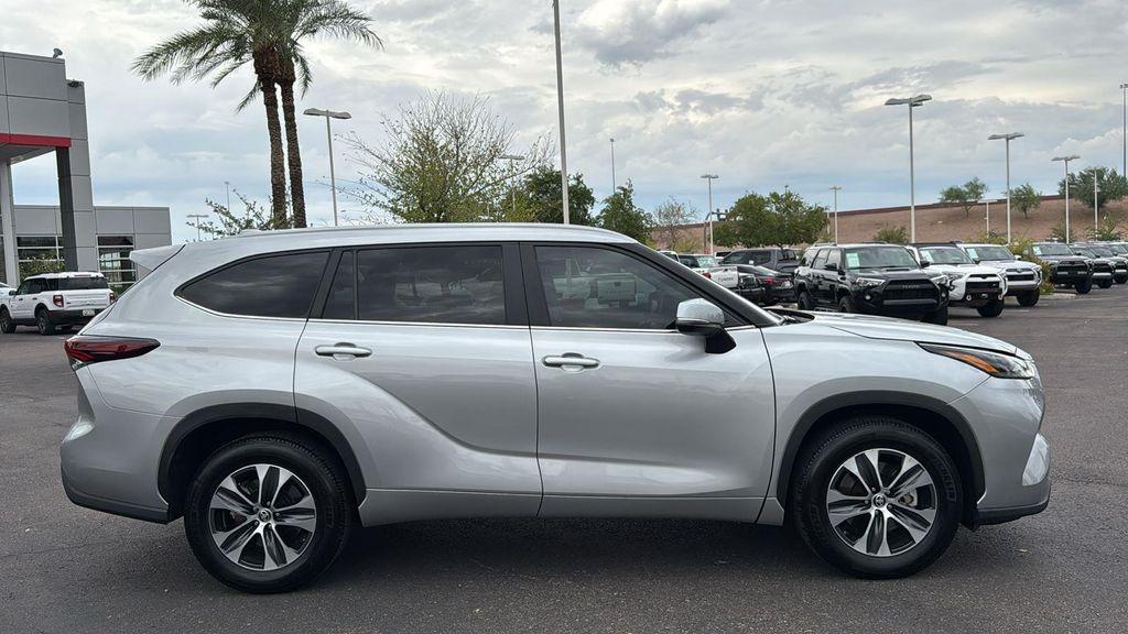 used 2024 Toyota Highlander car, priced at $46,721