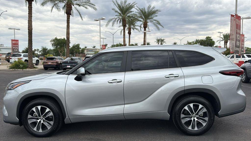 used 2024 Toyota Highlander car, priced at $46,721