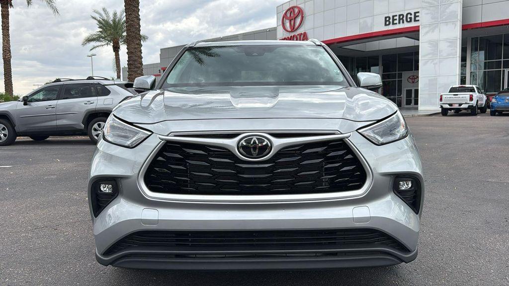 used 2024 Toyota Highlander car, priced at $46,721