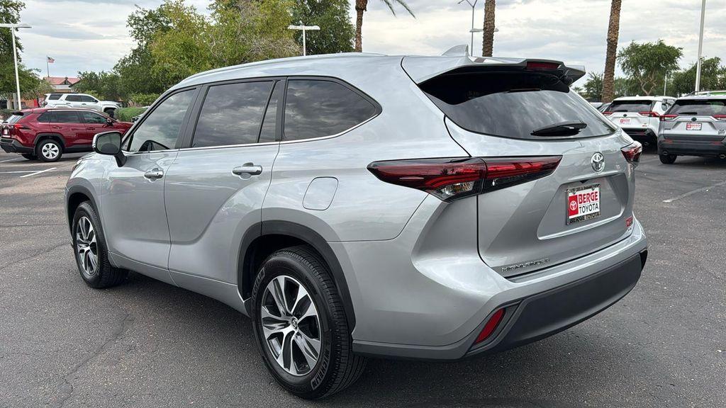 used 2024 Toyota Highlander car, priced at $46,721