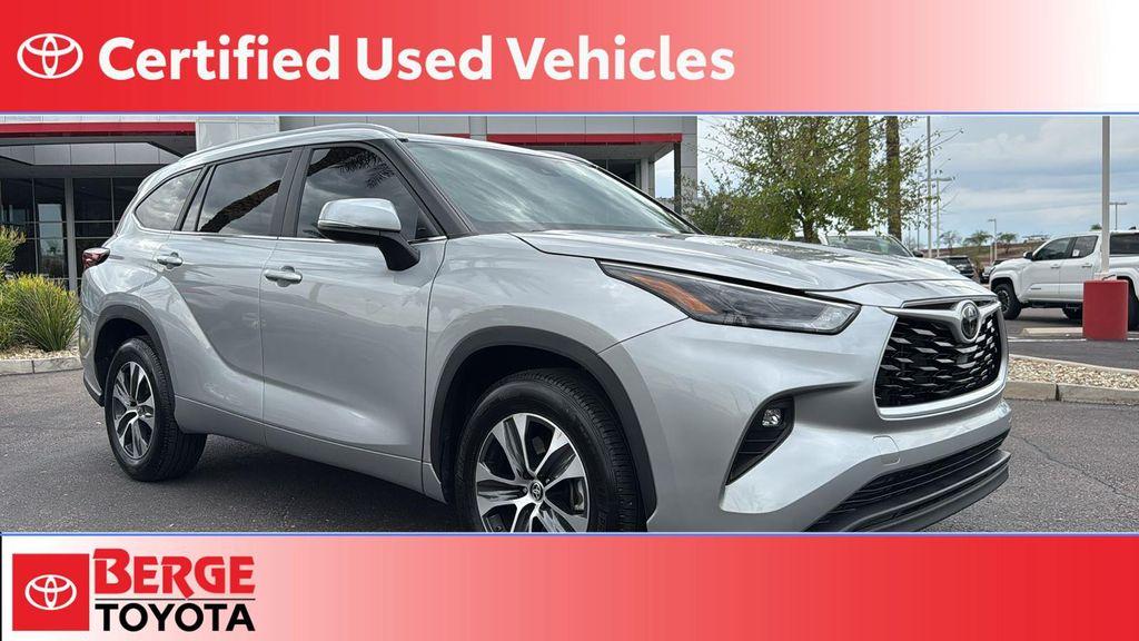 used 2024 Toyota Highlander car, priced at $46,721