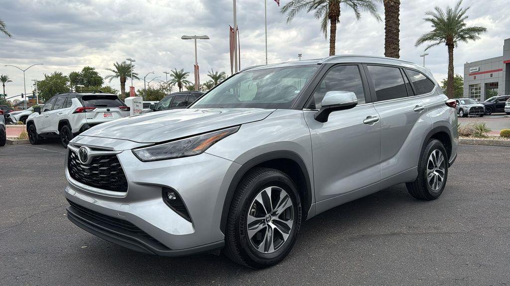 used 2024 Toyota Highlander car, priced at $46,721