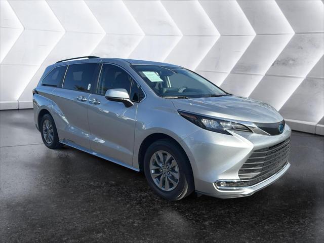 used 2024 Toyota Sienna car